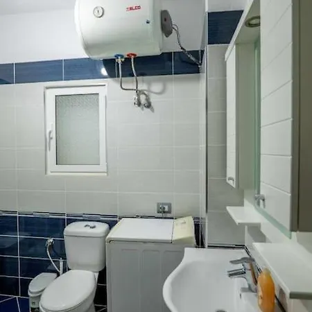 Genti Apartment