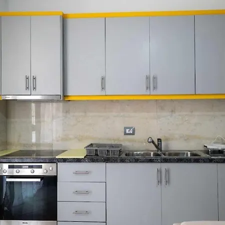 Genti Apartment